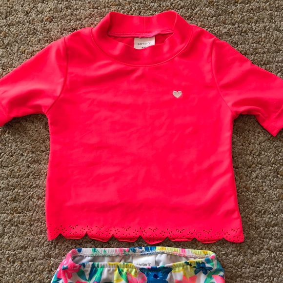 Toddler Rashguard - Picture 3 of 5